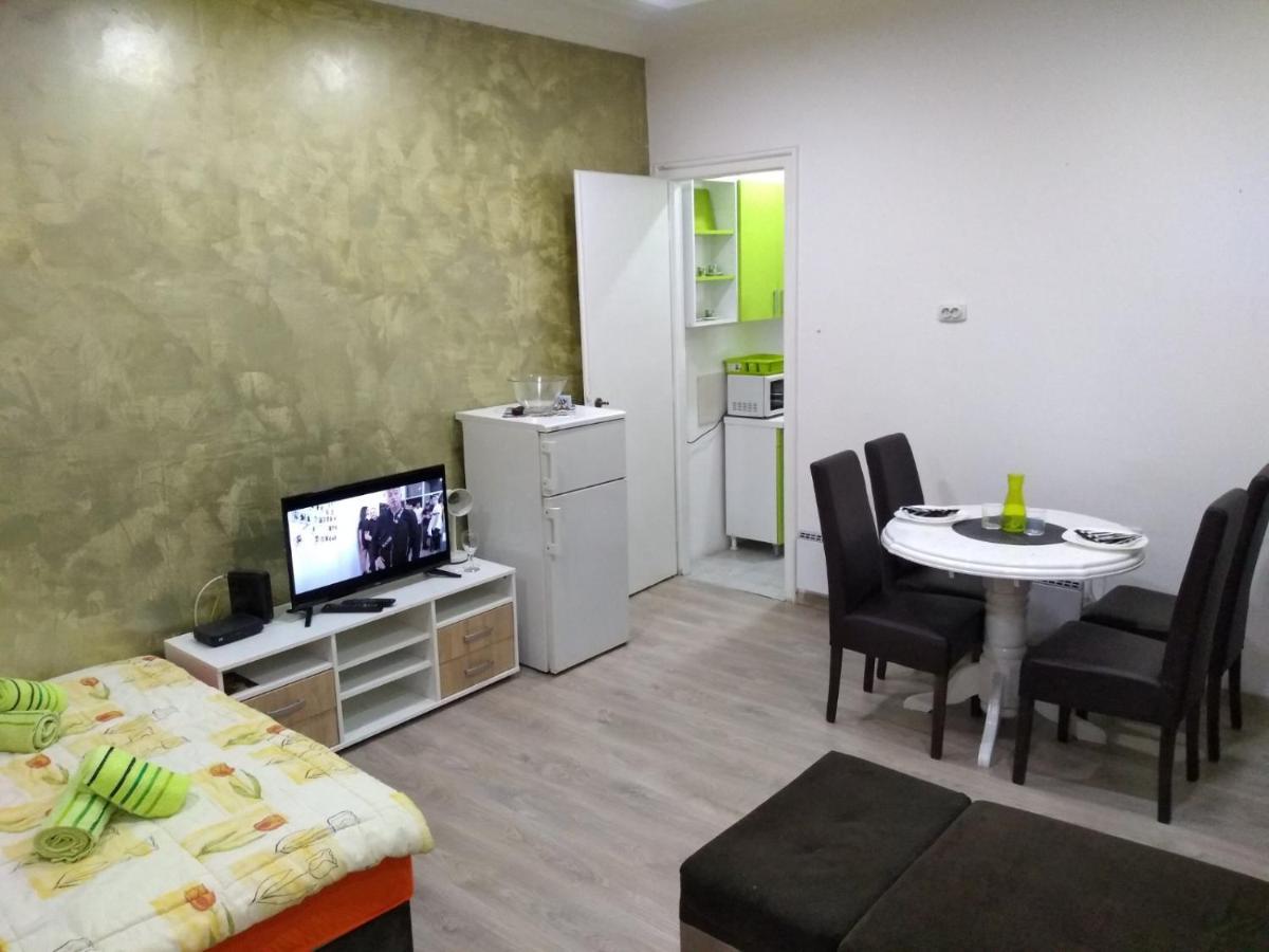 Lucky Apartment Белград Экстерьер фото